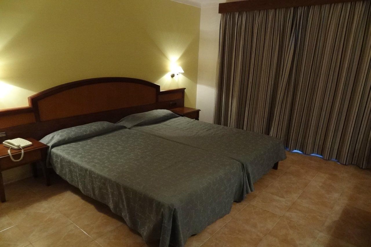 Hotel Playa Mondrago Портопетро Екстер'єр фото